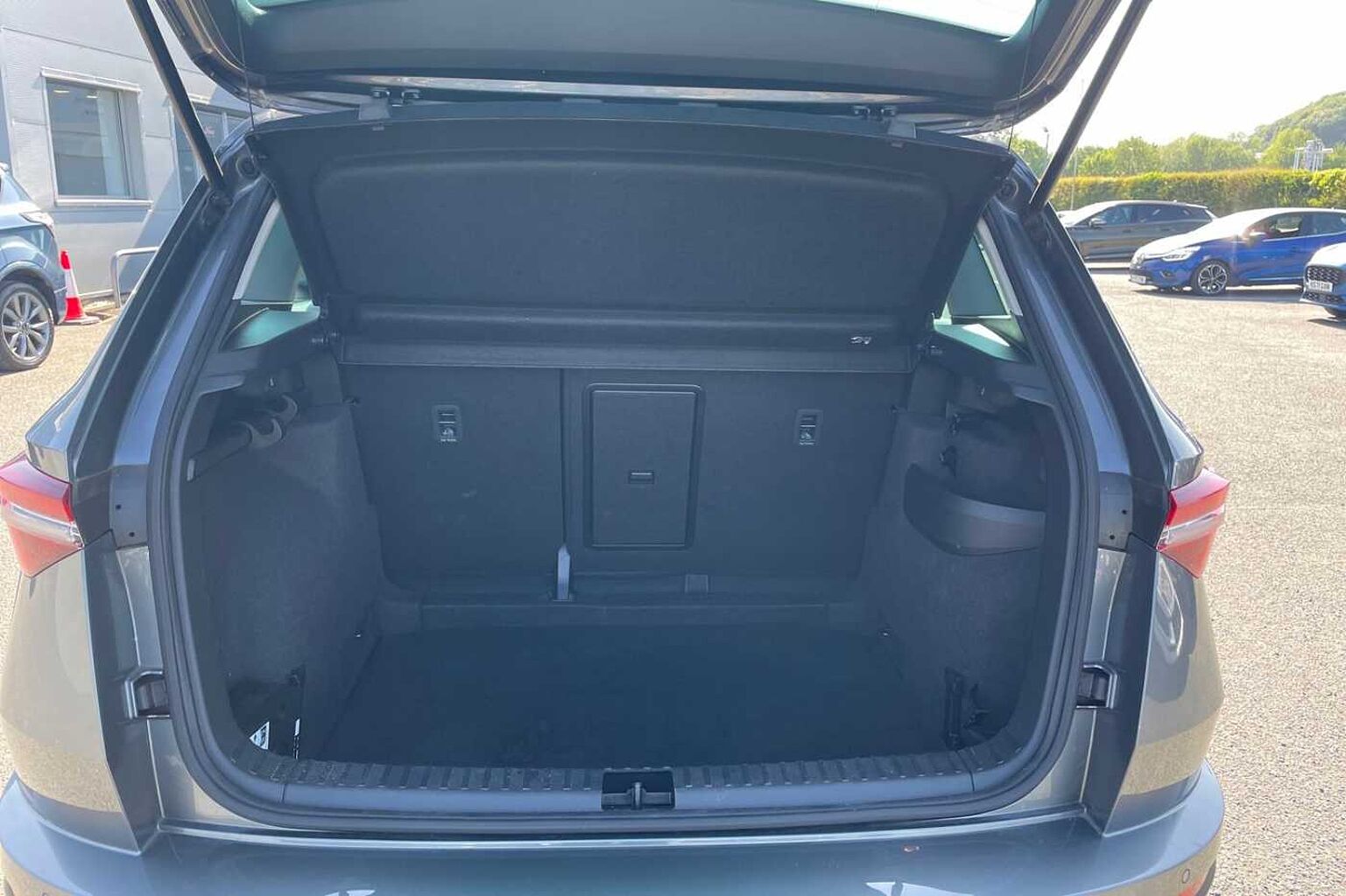 SKODA KAROQ 1.5 TSI SE Drive 5dr DSG