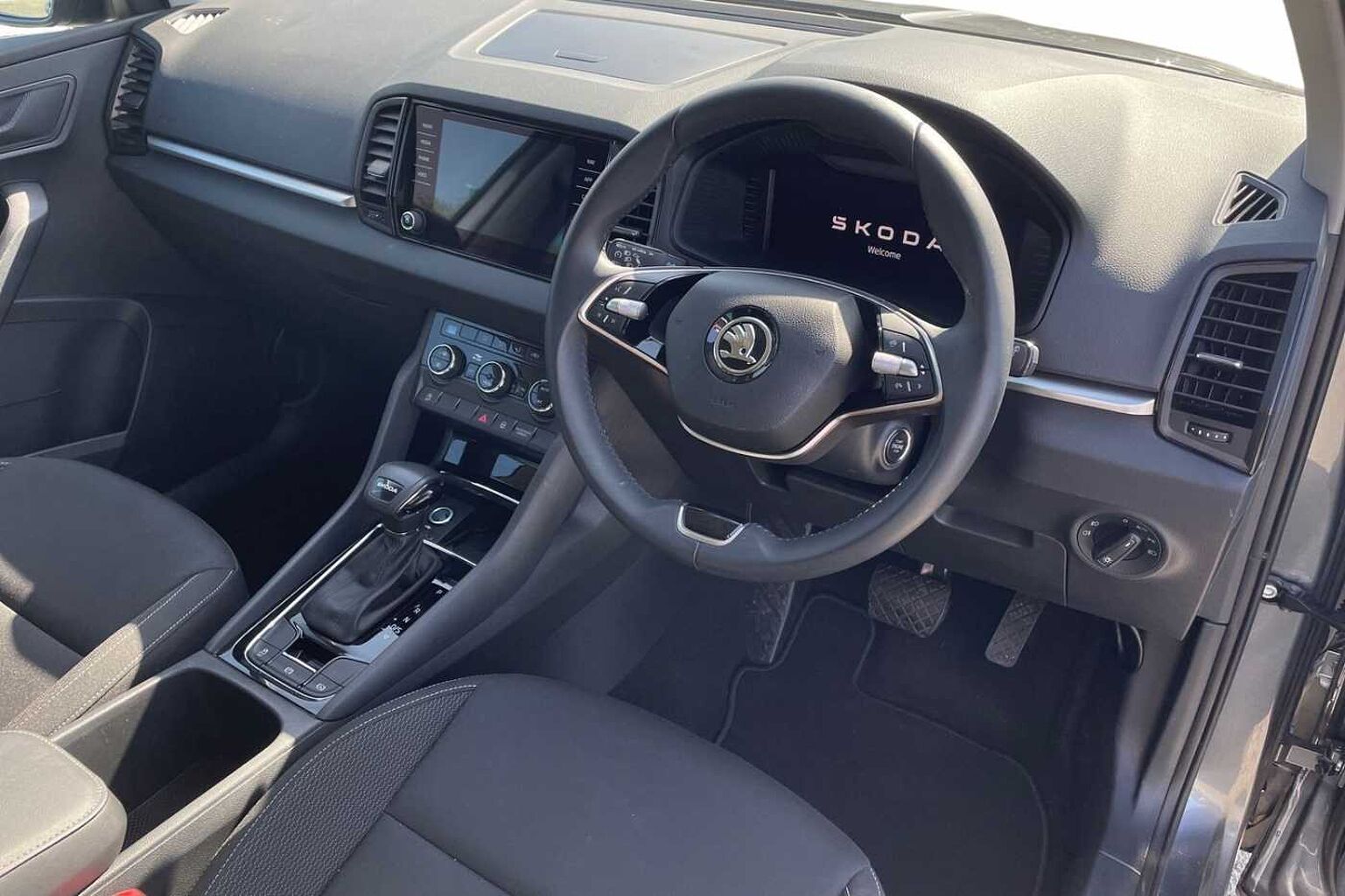 SKODA KAROQ 1.5 TSI SE Drive 5dr DSG