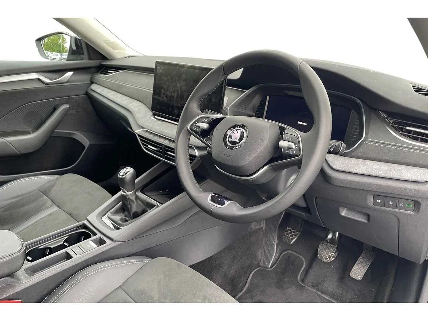 SKODA OCTAVIA 1.5 TSI 150 First Edition 5dr