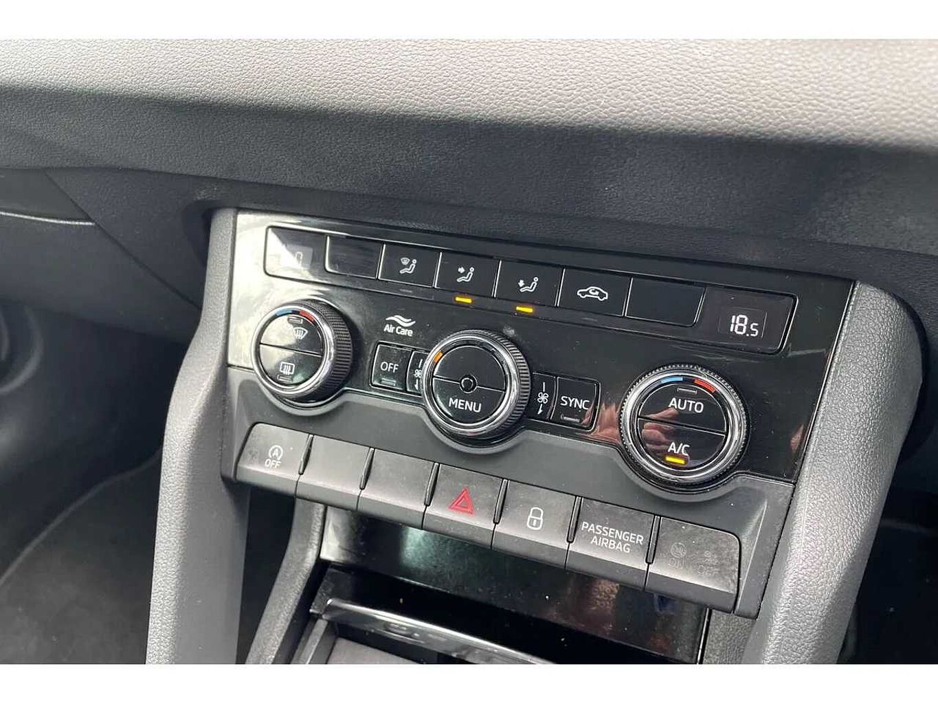 SKODA KAROQ 1.5 TSI SE Drive 5dr DSG