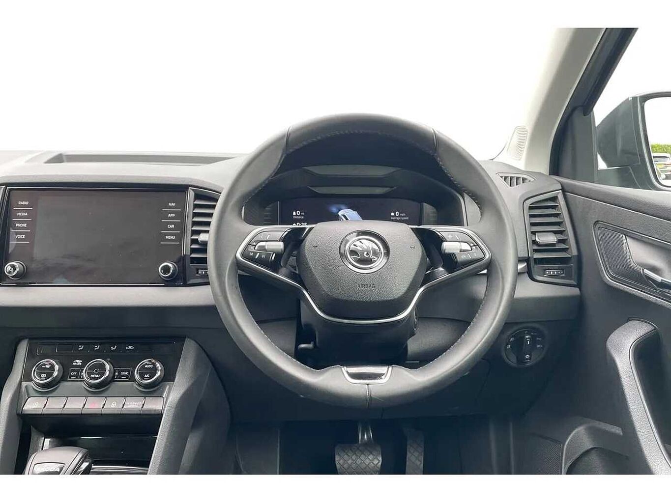 SKODA KAROQ 1.5 TSI SE Drive 5dr DSG